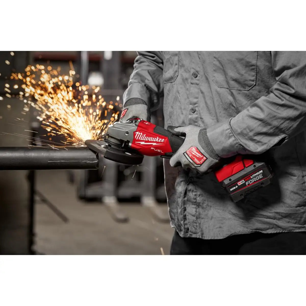 M18 Grinder w/Paddle Switch Fuel 18V Lithium-Ion Brushless Cordless 4-1/2 in.  (Tool-Only)